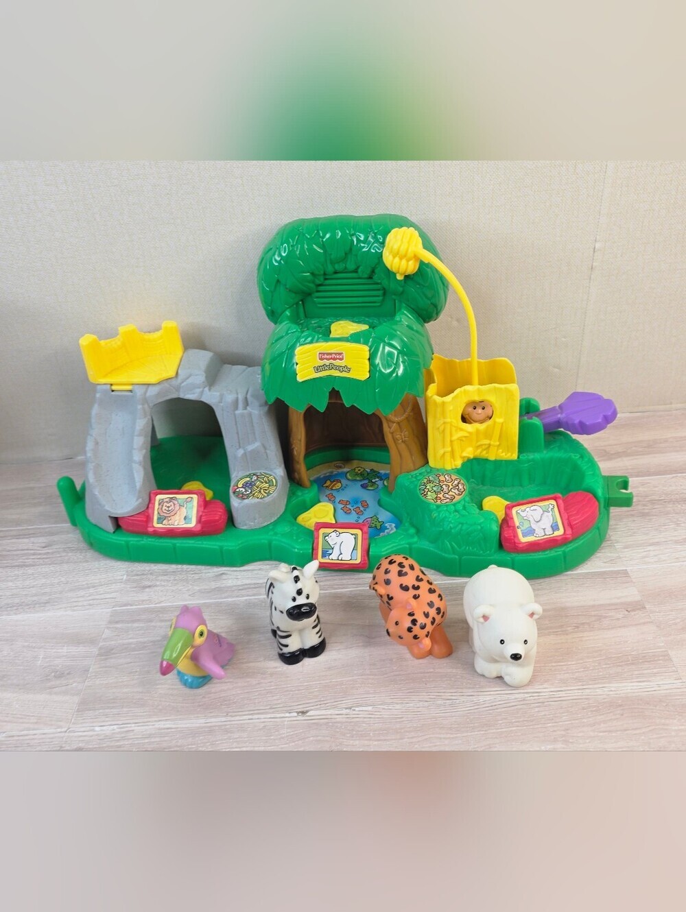 Fisher-Price Little People Animal Sounds Zoo